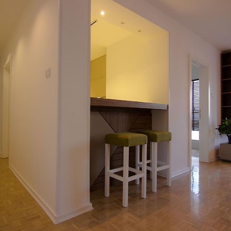 Appartement Arena lux à Belgrade Extérieur photo