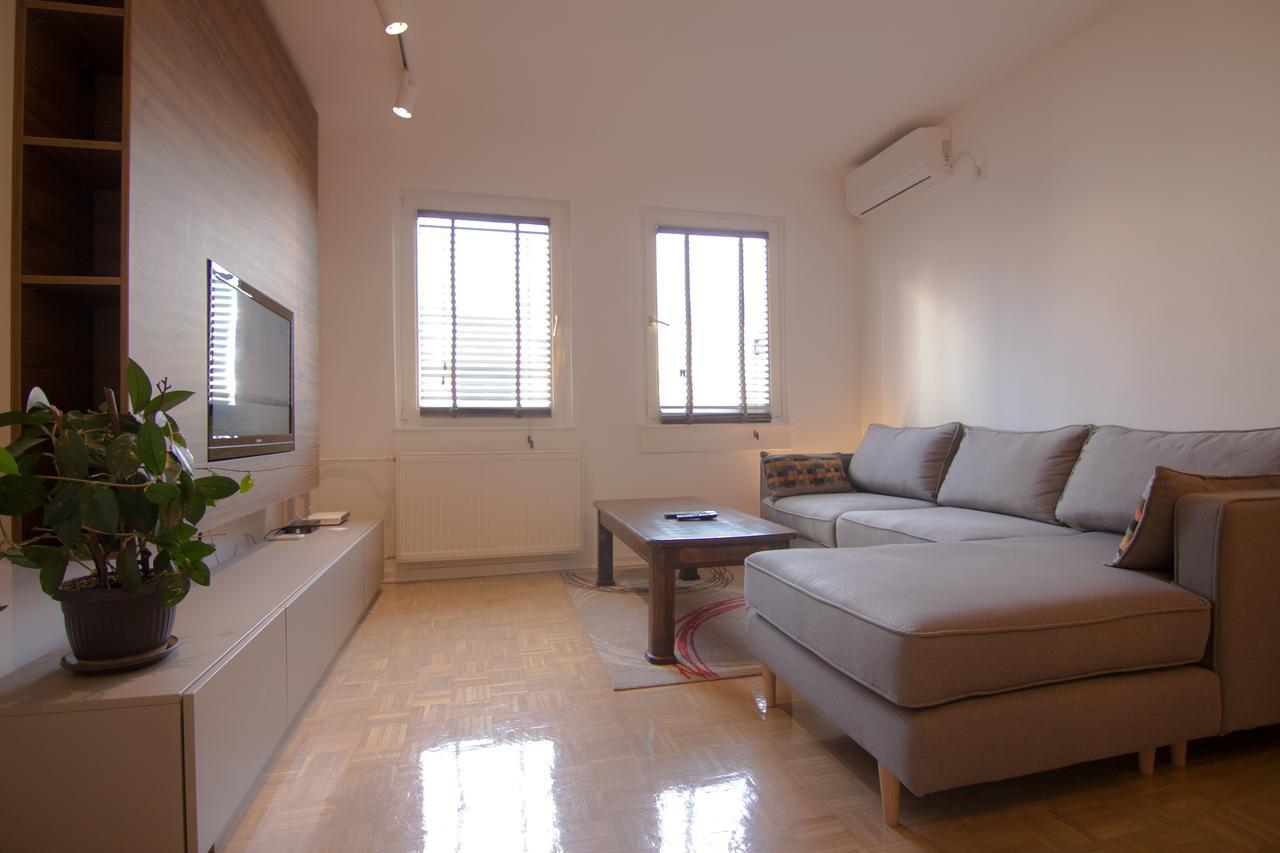 Appartement Arena lux à Belgrade Extérieur photo
