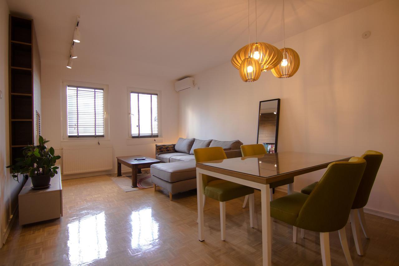 Appartement Arena lux à Belgrade Extérieur photo